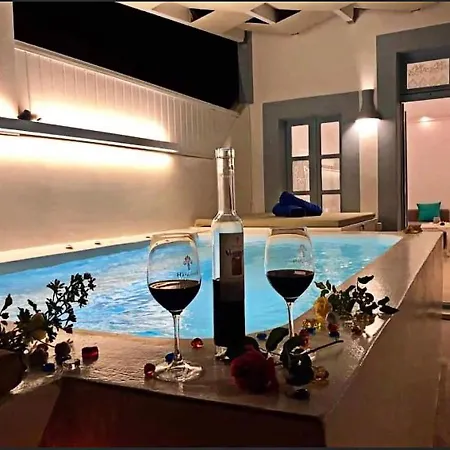 Vila Traditional Cave Villa-paradise & Prive Jacuzzi Emporio (Santorini)