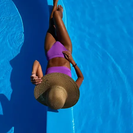 Traditional Cave Villa-paradise & Prive Jacuzzi * Emporio (Santorini)