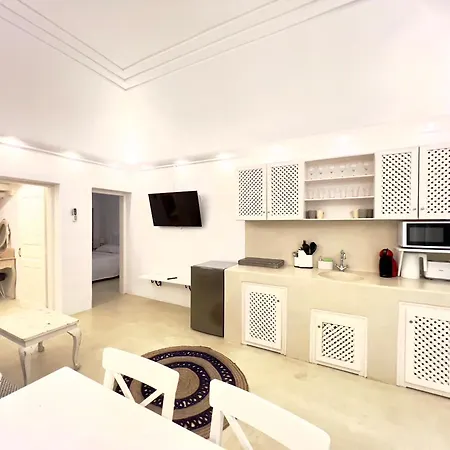 Villa Traditional Cave Villa-paradise & Prive Jacuzzi Emporio (Santorini)