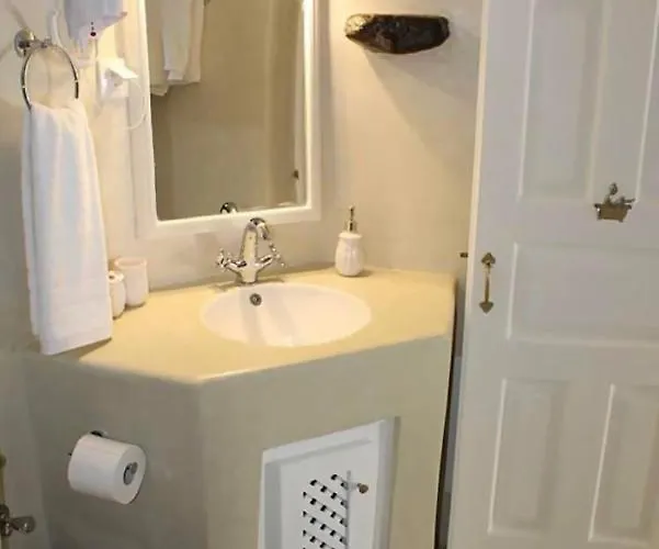 Traditional Cave Villa-paradise & Prive Jacuzzi 빌라 *